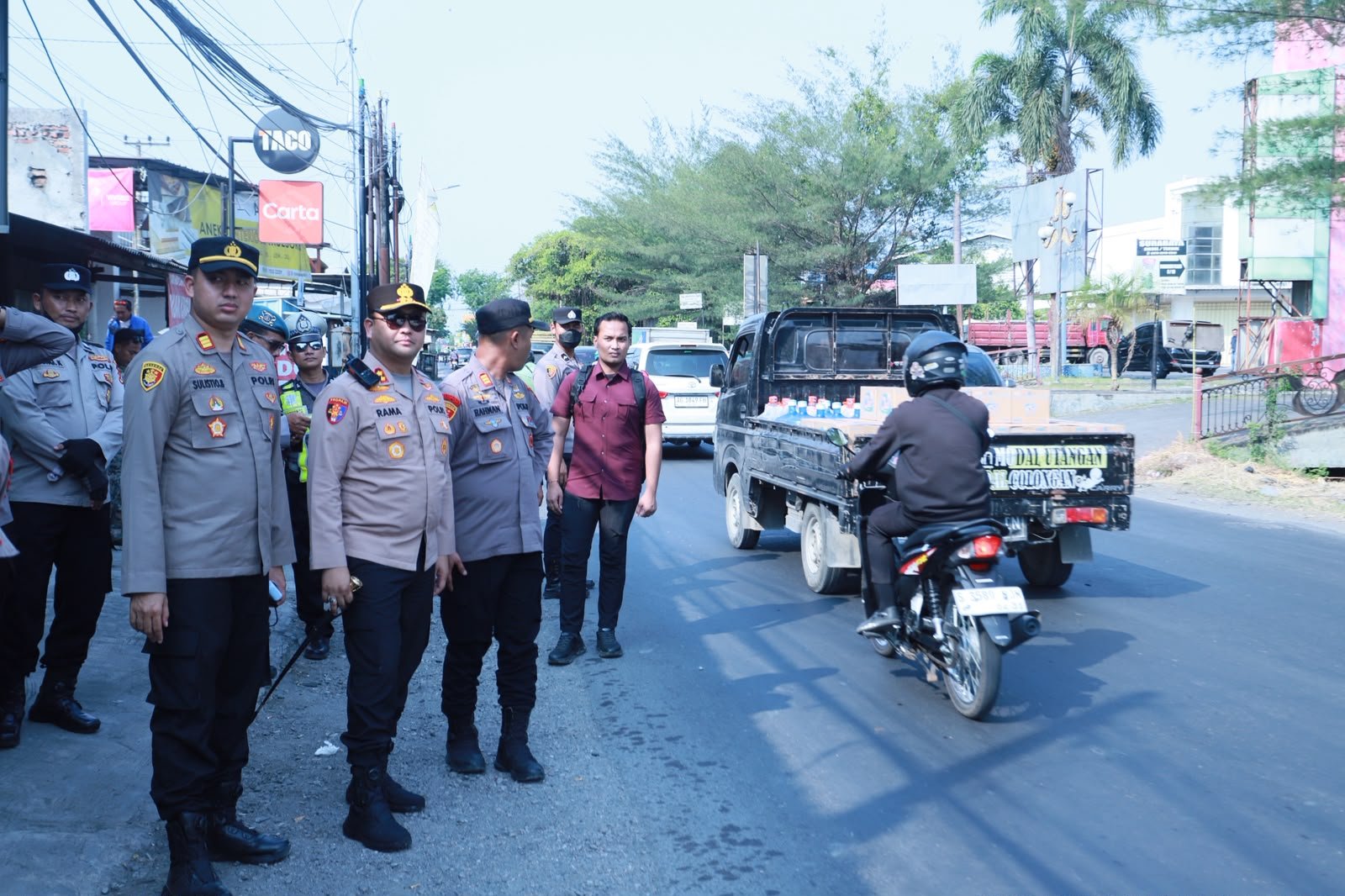 Jaga Kondusivitas, Polres Gresik Perketat Penyekatan Perbatasan Gresik-Surabaya di Menganti