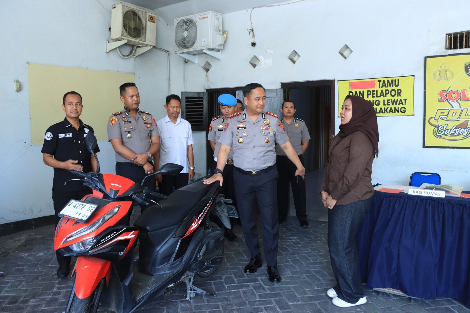 Polsek Cerme Ungkap Kasus Curanmor di Parkiran Minimarket, Korban Senang Motornya Kembali